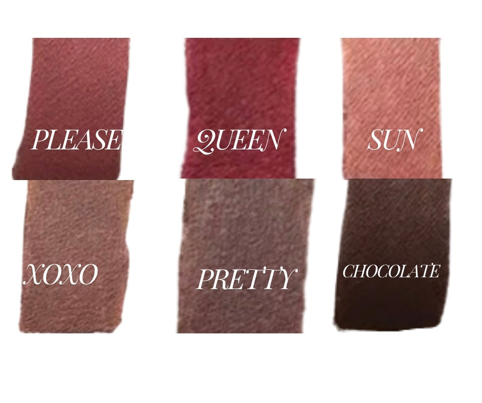 LIP LINER